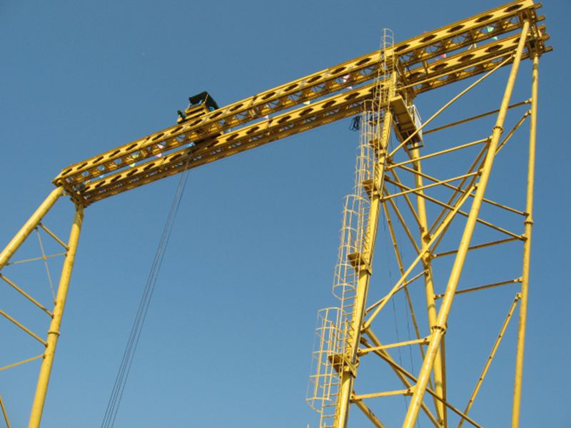 Safety Precaution of the  Gantry Crane