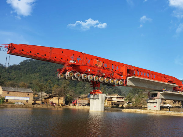Bridge Girder Launcher Integrating Carrying and Erecting
